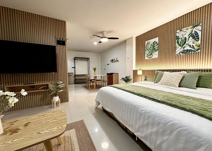 Serene Escape 2 Mins From Srt Wat Samien Nari 公寓 *